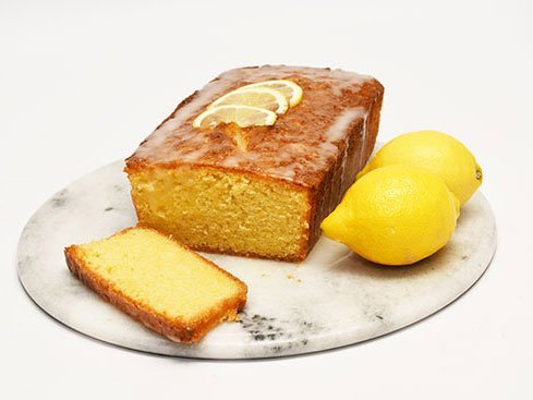 Lemon drizzle cake