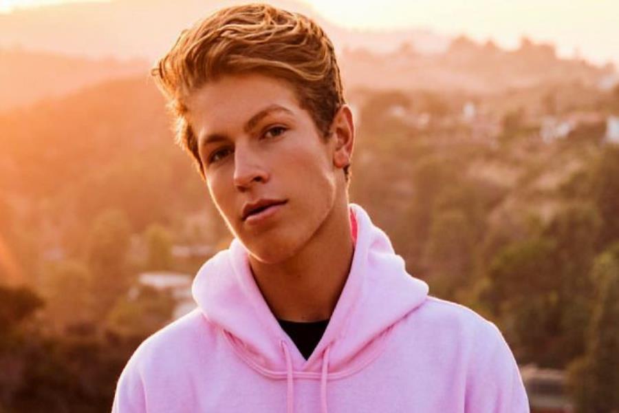 Ben Azelart Net Worth