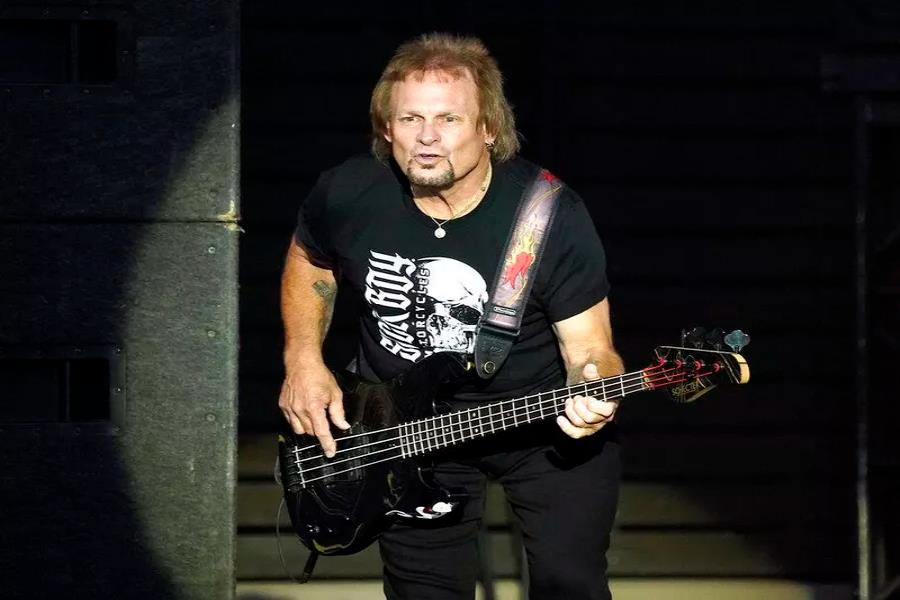 Michael Anthony Life